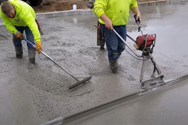 Concrete Screed